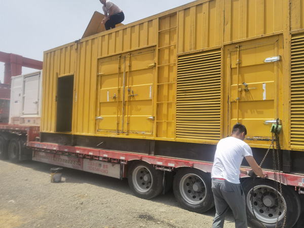 通渭除了负载情况和发动机维护，还有哪些因素会影响 200kw 柴油发电机的油耗？